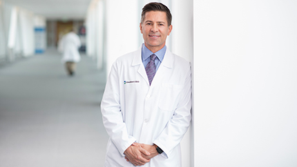 Facial reconstruction surgeons